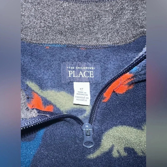 EUC Children’s Place pullover  4T - Picture 4 of 4